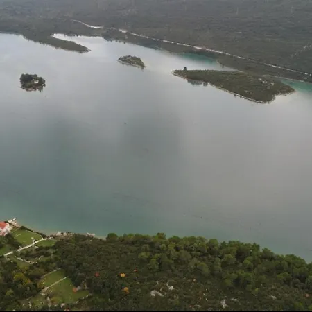 Paradise Garden Villa *