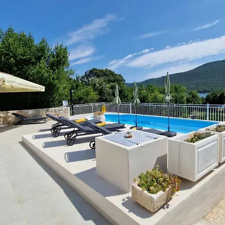 Villa Paradise Garden *