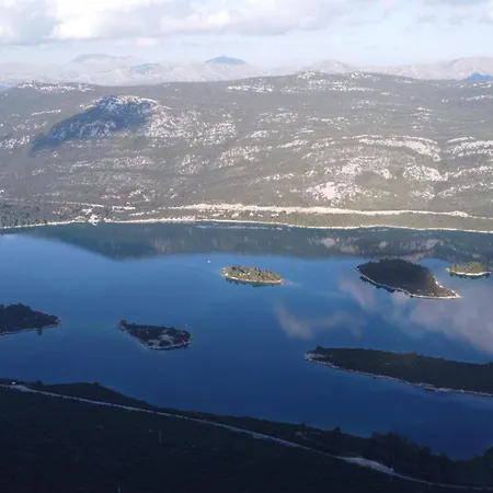 Paradise Garden Villa *