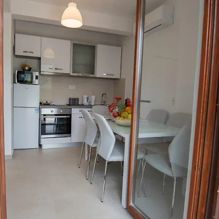 Paradise Garden Villa