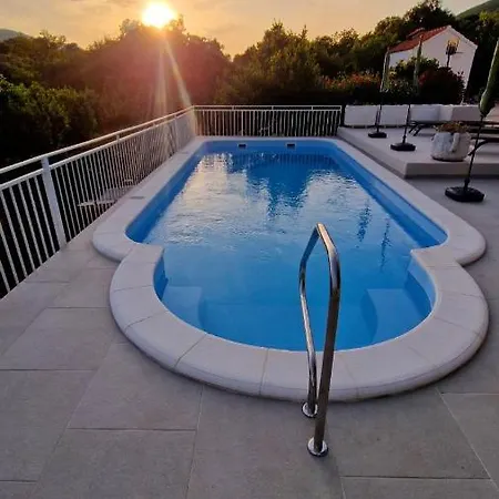 Villa Paradise Garden *