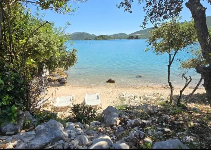 Paradise Garden فيلة ستون