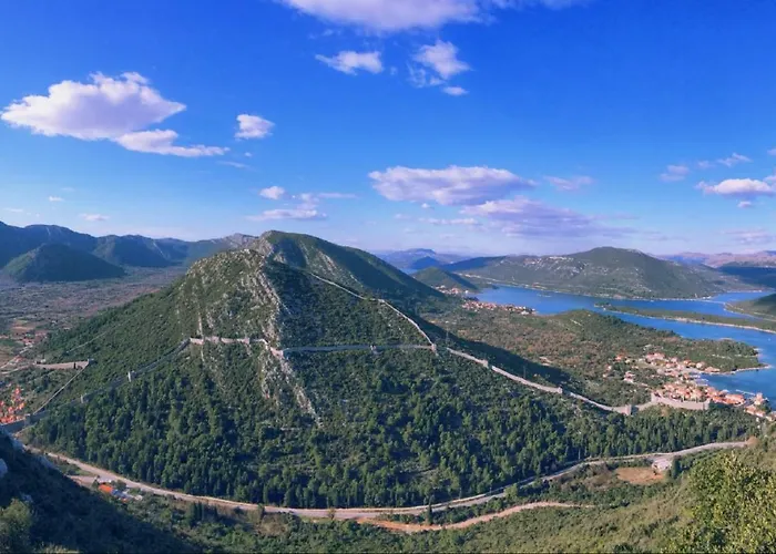 فيلة Paradise Garden